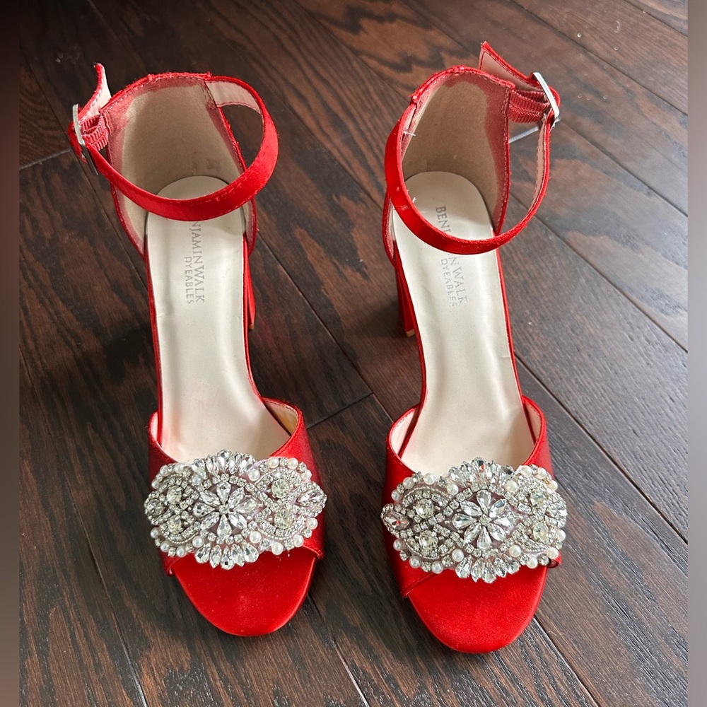 Women’s shoes